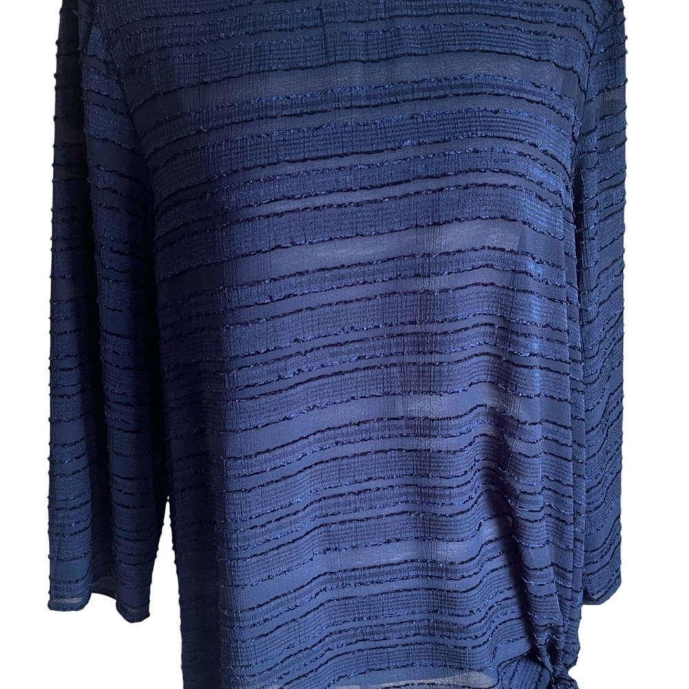 Chico’s Minimalist Lightweight Shirt With Side Tie In Navy Medium - Picture 3 of 5